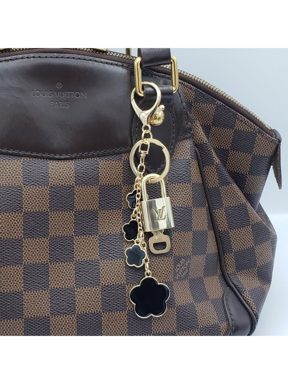 Louis Vuitton Gold Padlock Key 🔒 Authentic LV Charm + Unbranded Flower Keychain - Picture 2 of 10